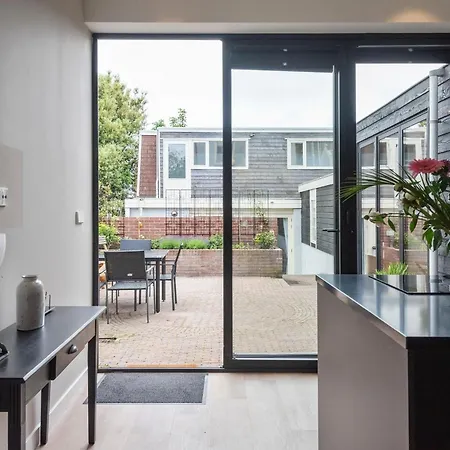 Villa Harry With Private Parking Zandvoort Exterior photo